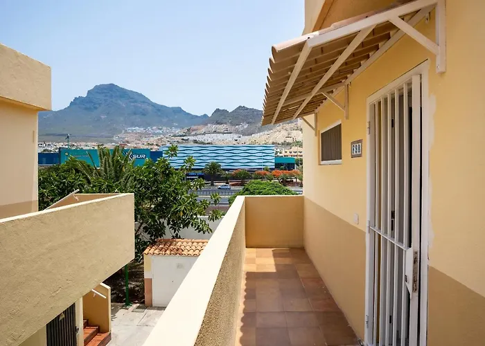 Mareverde Ocean View Flat 아데제